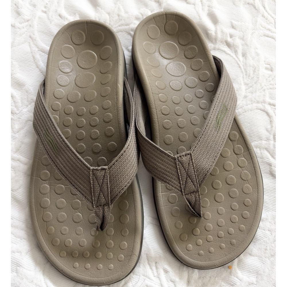 Vionic Wave Women 7 Thong Flip Flop Sandals Tan Khaki Orthopedic Comfort